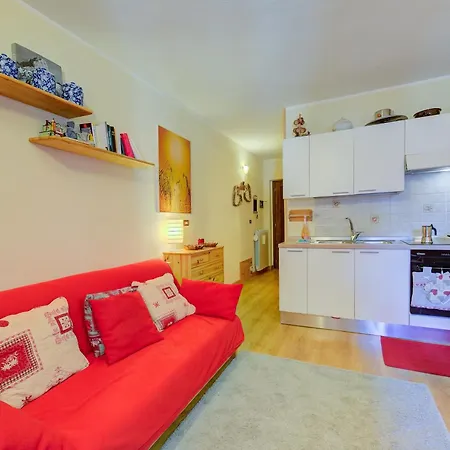 Studio Grange Nest & Relax - Happy