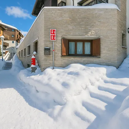 Studio Grange Nest & Relax - Happy *